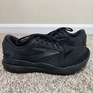 Brooks Ghost 16 Women’s Running Shoes Black Ebony Size 9 Narrow (2A)